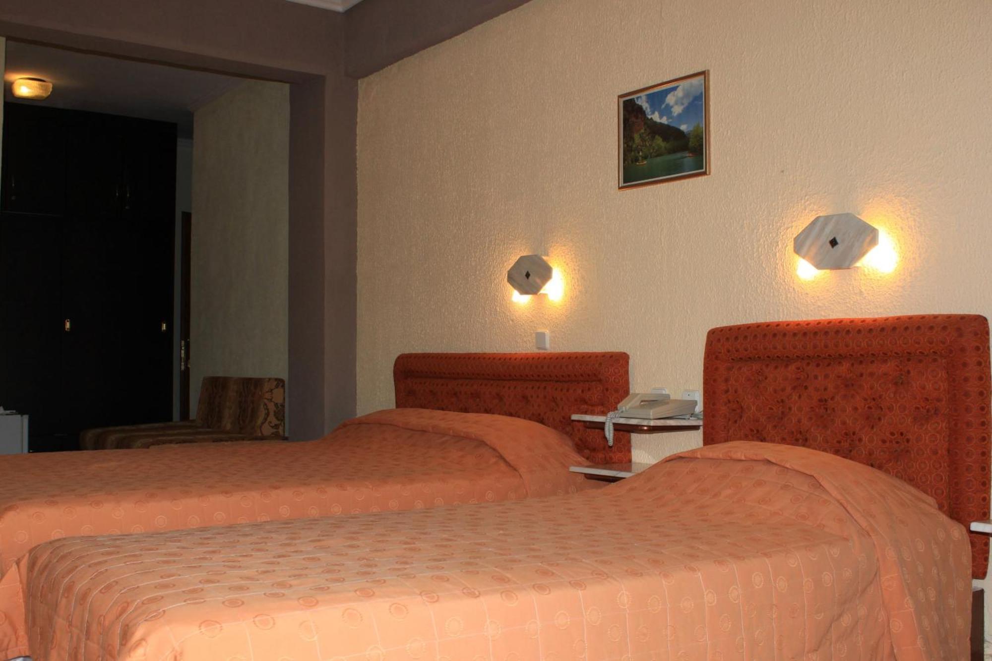 Athorama Hotel 오라누폴리 외부 사진